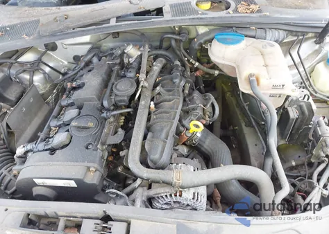 2009 Audi A4 2.0T Special Edition из США, поврежденный, VIN WAUDF48H99K010459